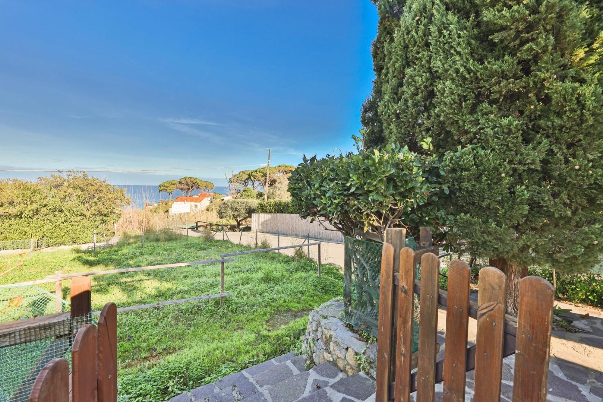 Appartamenti Casa Sant'Andrea - Goelba Εξωτερικό φωτογραφία
